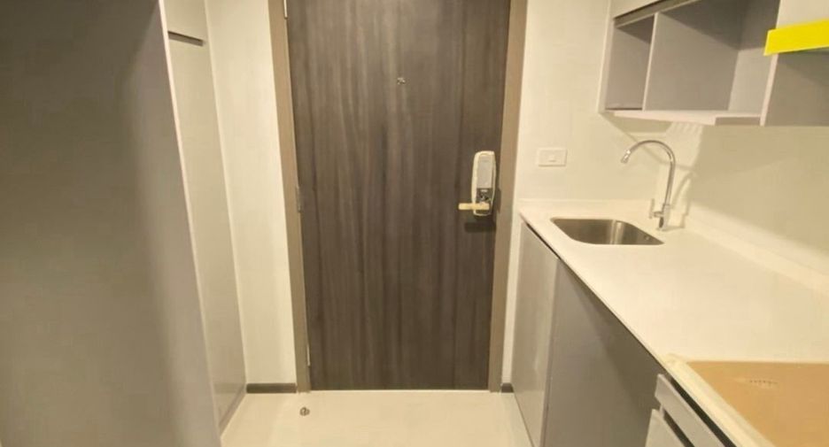 For sale 2 bedrooms condo in Ratchathewi, Bangkok