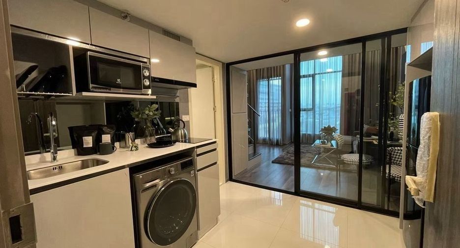 For sale 1 bed condo in Ratchathewi, Bangkok