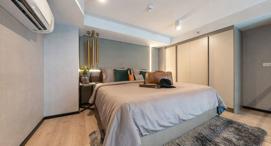 For sale 1 bed condo in Huai Khwang, Bangkok
