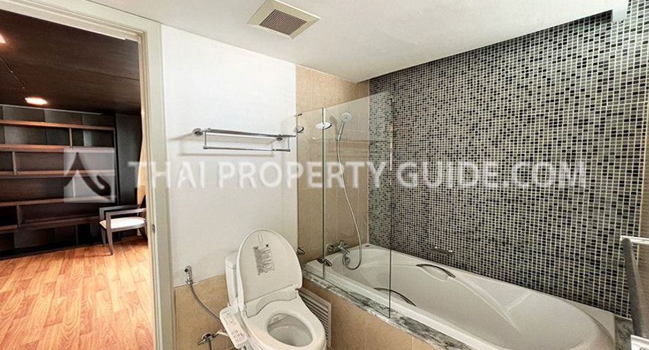 Apartment zur Miete mit 3 Zimmer in Watthana, Bangkok
