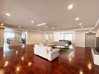 Apartamento en alquiler de 4 habitaciones en Watthana, Bangkok
