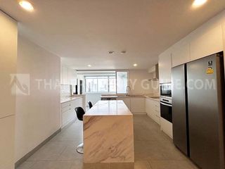 Apartamento en alquiler de 4 habitaciones en Watthana, Bangkok