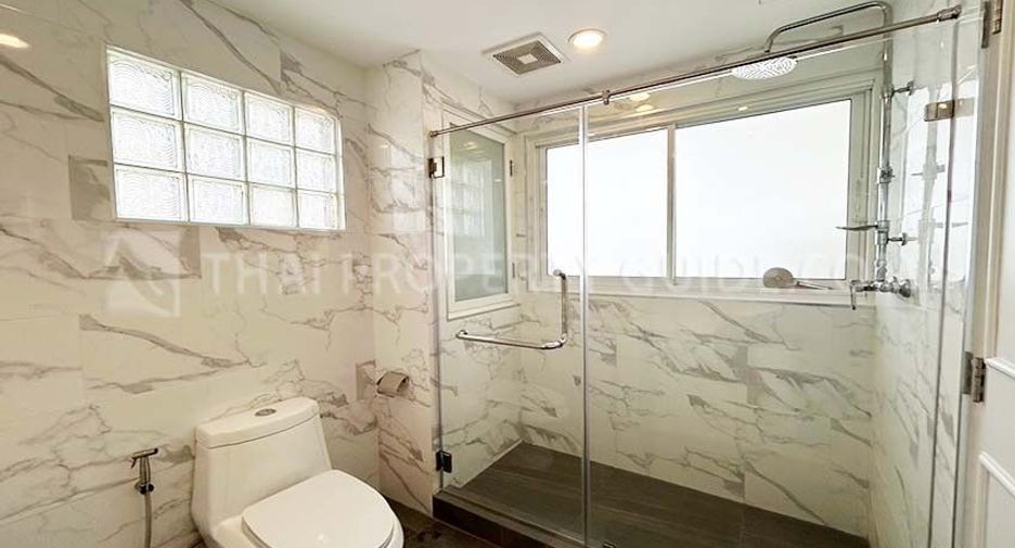 Apartment zur Miete mit 4 Zimmer in Watthana, Bangkok