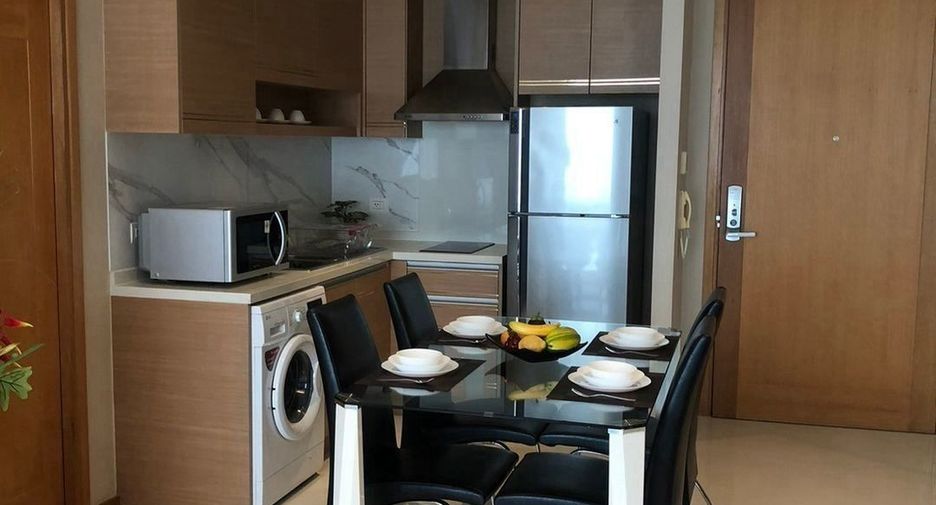 For rent and for sale 1 bed condo in Khlong Toei, Bangkok