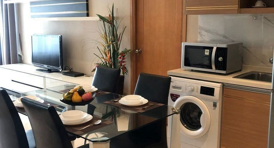 For rent and for sale 1 bed condo in Khlong Toei, Bangkok