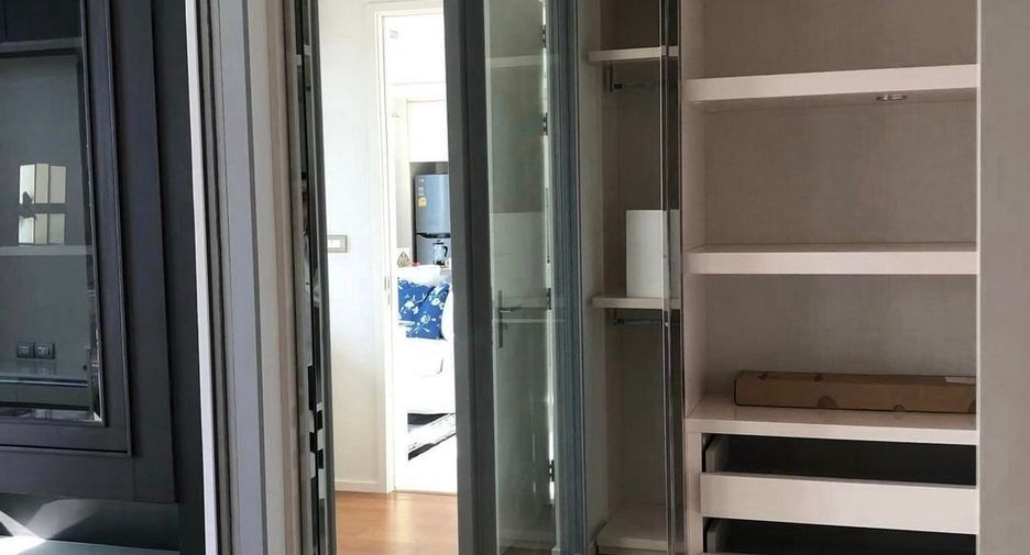 For rent 1 bed condo in Sathon, Bangkok