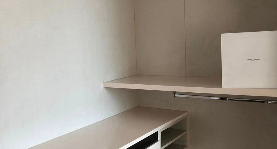 For rent 1 bed condo in Sathon, Bangkok