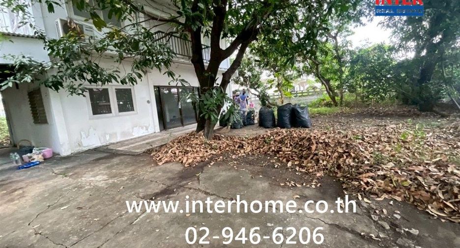 À vendre 3 chambres maison à Khan Na Yao, Bangkok