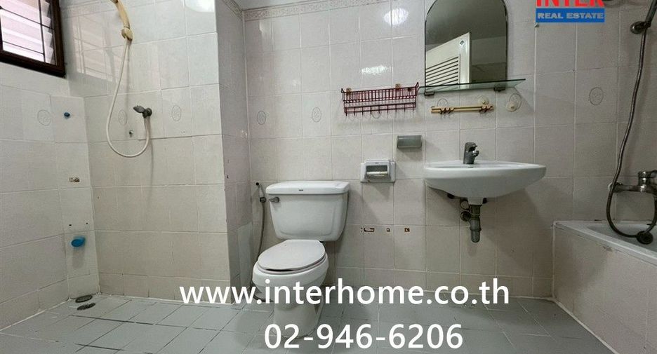 For sale 4 bedrooms townhouse in Bang Bon, Bangkok