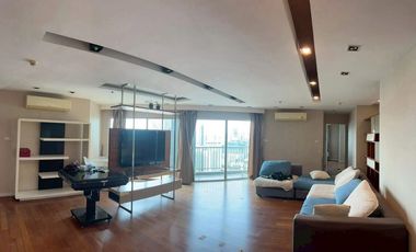 Wohnung zur Miete und zum Kauf mit 6 Zimmer in Huai Khwang, Bangkok
