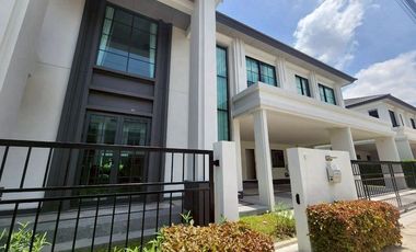 Haus zur Miete mit 5 Zimmer in Bang Phli, Samut Prakan