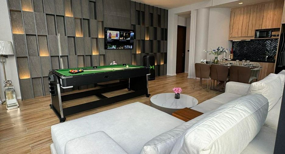 For rent 4 bedrooms villa in South Pattaya, Pattaya