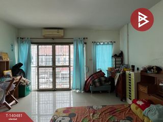 Casa adosada en venta de estudio en Krathum Baen, Samut Sakhon