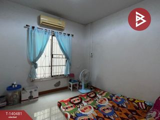 Casa adosada en venta de estudio en Krathum Baen, Samut Sakhon