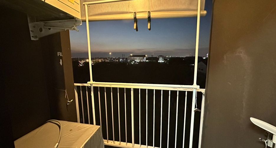 For sale 1 bed condo in Mueang Samut Prakan, Samut Prakan