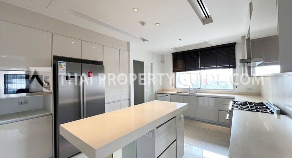 Apartamento en alquiler de 4 habitaciones en Sathon, Bangkok