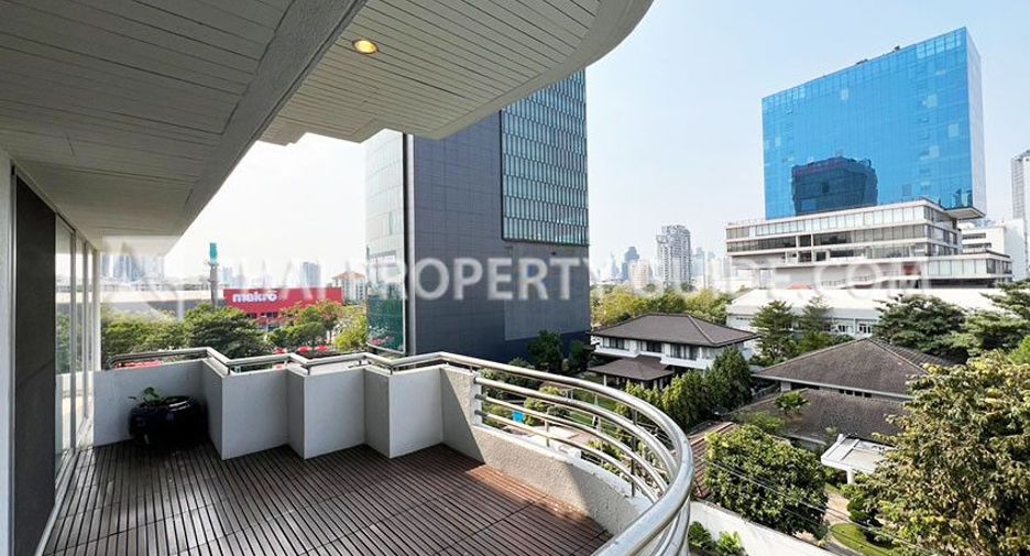 Apartamento en alquiler de 4 habitaciones en Sathon, Bangkok