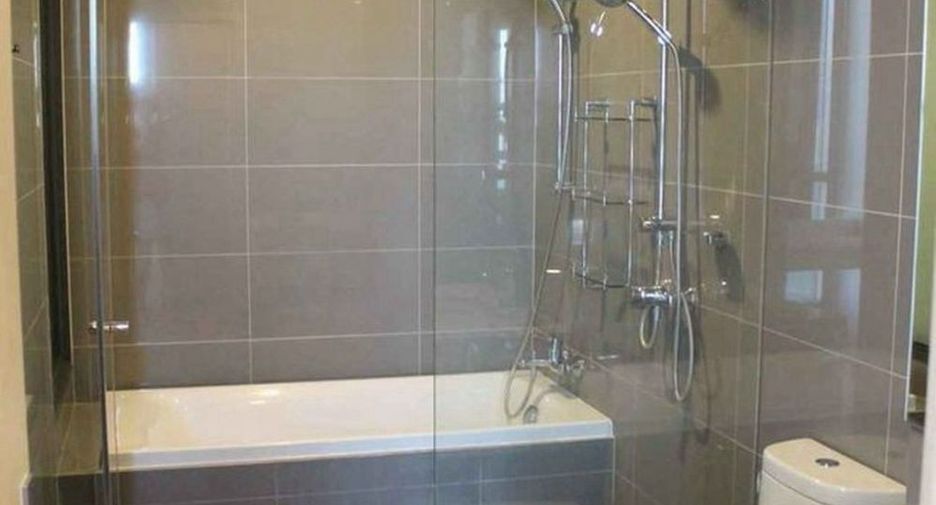 For rent and for sale 1 bed condo in Pathum Wan, Bangkok