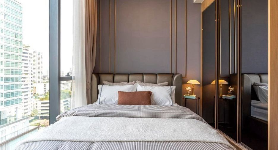 For rent 2 bedrooms condo in Khlong Toei, Bangkok