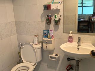 For sale 4 ベッドルーム townhouse in Bang Sao Thong, Samut Prakan
