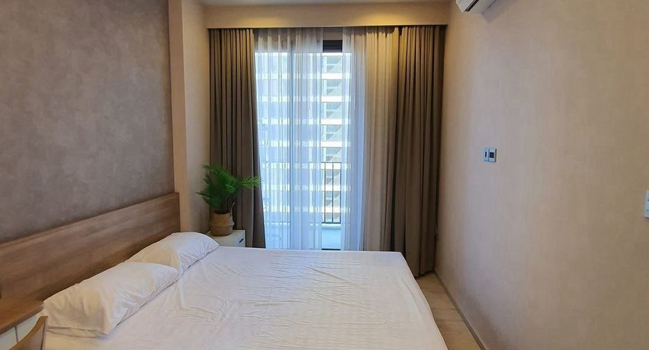 For rent and for sale 1 bed condo in Watthana, Bangkok