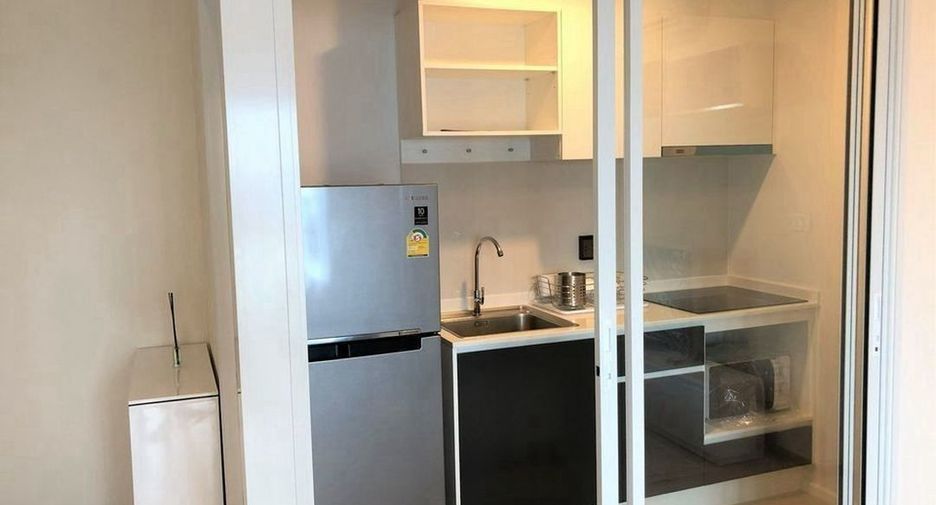 À louer 2 chambres condo à Watthana, Bangkok
