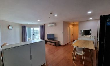 For rent 2 bedrooms condo in Huai Khwang, Bangkok