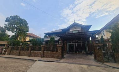 Casa en venta de 4 habitaciones en Bang Khae, Bangkok
