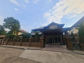 出售 4 卧室 独立屋 在 Bang Khae, 曼谷
