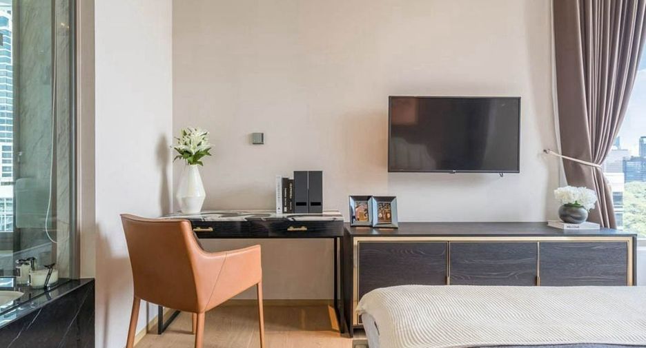 For rent and for sale 1 bed condo in Sathon, Bangkok