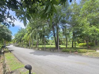 出售 土地 在 Bang Lamung, Chon Buri