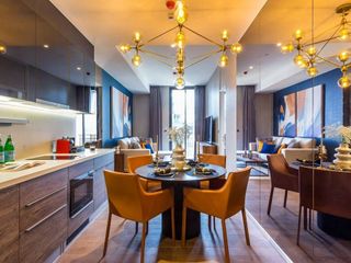 À louer et à vendre 1 chambre condo à Pathum Wan, Bangkok