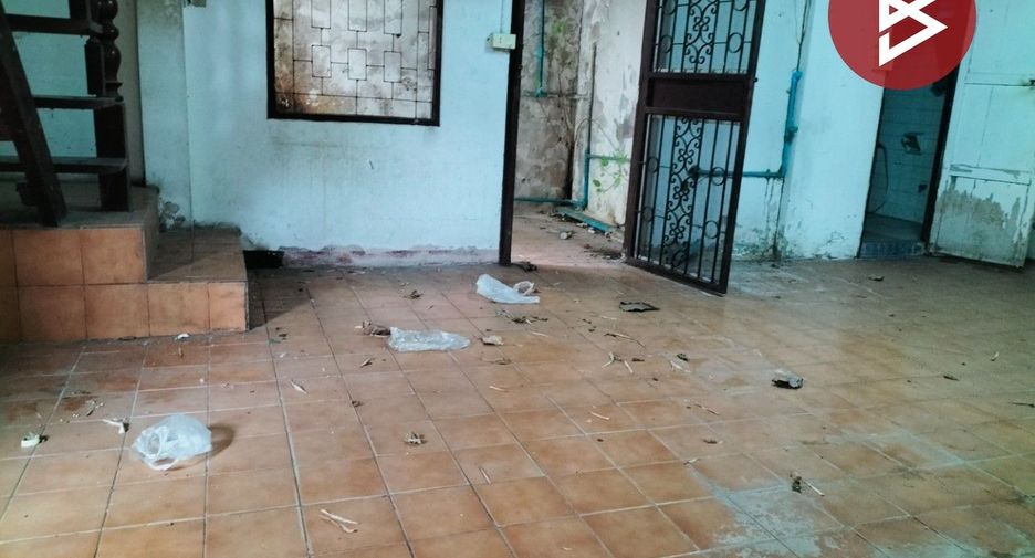 For sale 3 bedrooms house in Dusit, Bangkok