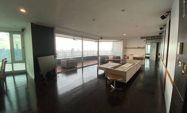 For rent and for sale 4 bedrooms condo in Bang Kho Laem, Bangkok