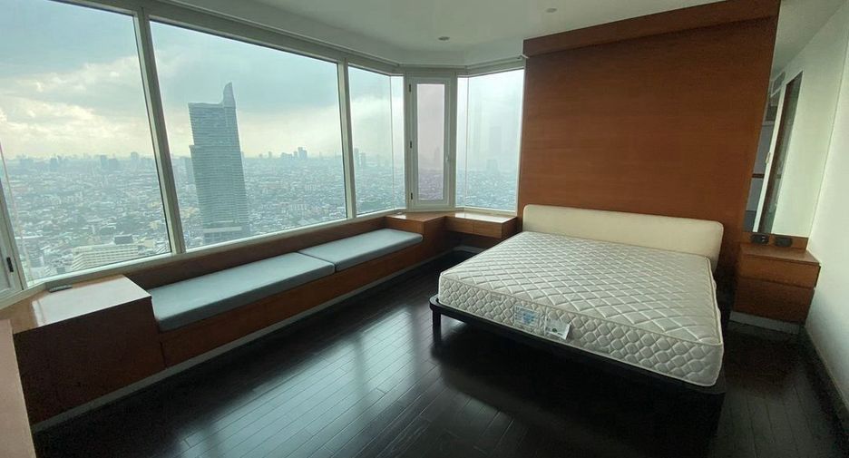 For rent and for sale 4 bedrooms condo in Bang Kho Laem, Bangkok