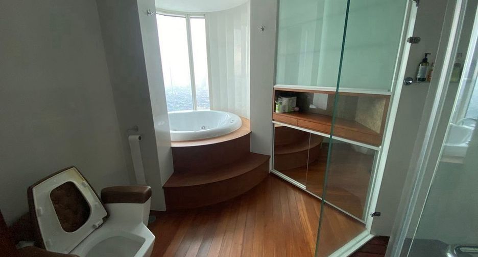 For rent and for sale 4 bedrooms condo in Bang Kho Laem, Bangkok
