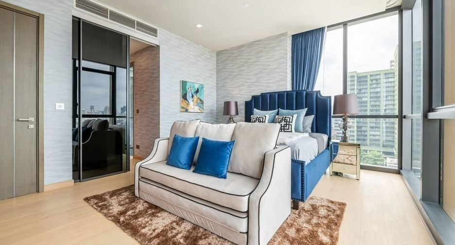 For rent and for sale 2 bedrooms condo in Watthana, Bangkok