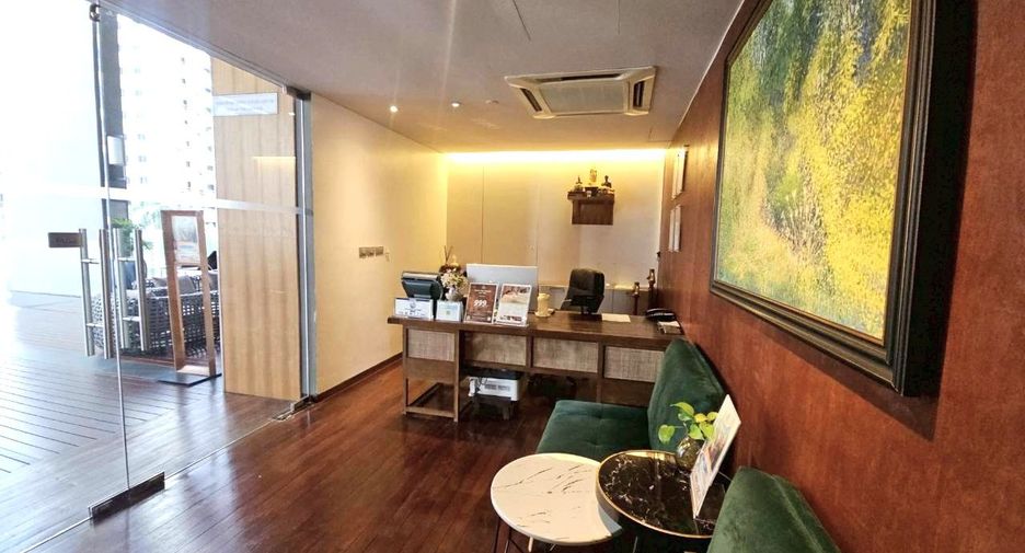Wohnung zur Miete mit 2 Zimmer in Pathum Wan, Bangkok