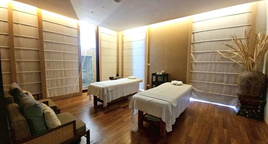 Wohnung zur Miete mit 2 Zimmer in Pathum Wan, Bangkok