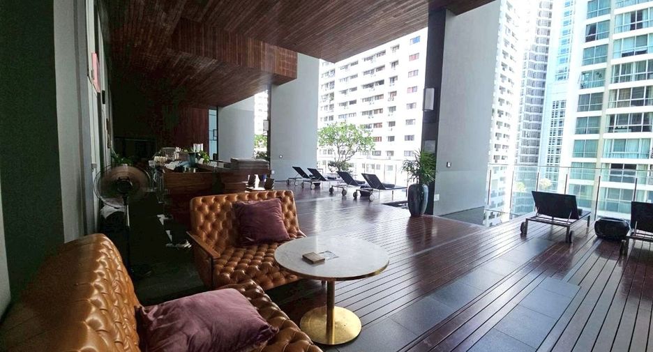 Wohnung zur Miete mit 2 Zimmer in Pathum Wan, Bangkok