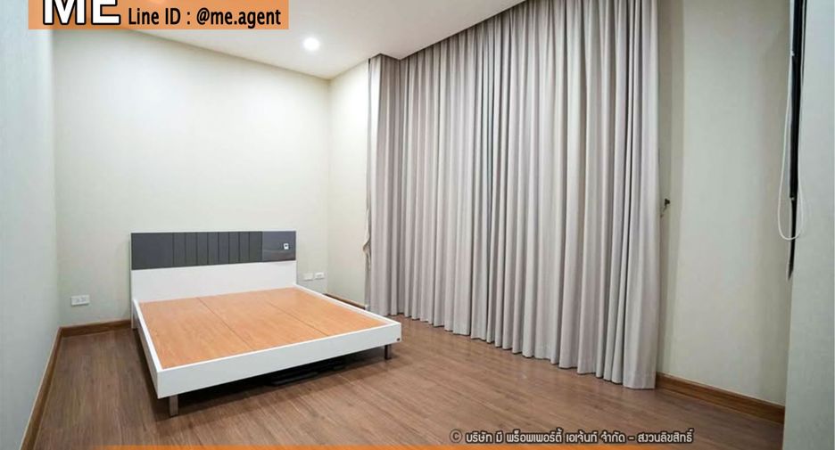 For sale 3 bedrooms townhouse in Suan Luang, Bangkok