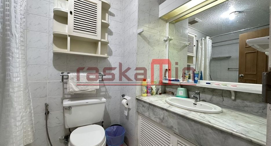 For rent studio condo in Central Pattaya, Pattaya