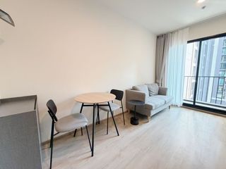 Wohnung zur Miete mit 1 Zimmer in Huai Khwang, Bangkok