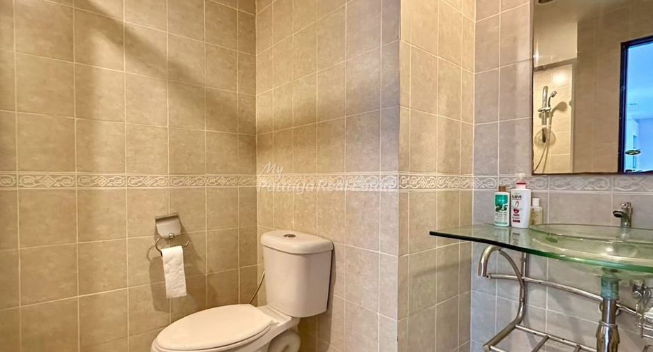 For sale 2 bedrooms condo in Jomtien, Pattaya