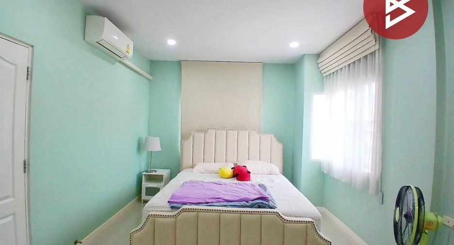 Reihenhaus zum Kauf mit 3 Zimmer in Bang Phli, Samut Prakan