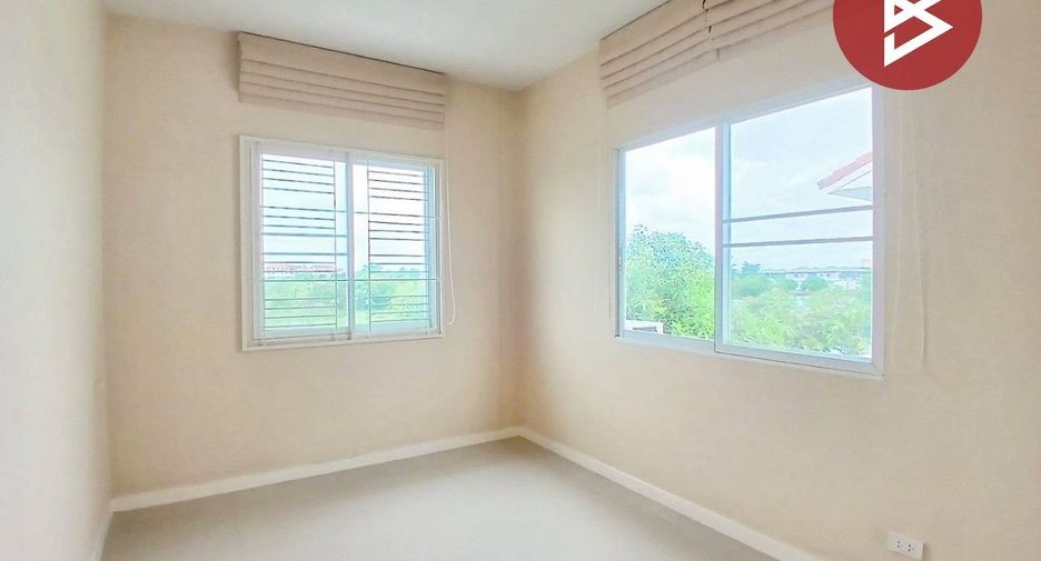 Reihenhaus zum Kauf mit 3 Zimmer in Bang Phli, Samut Prakan