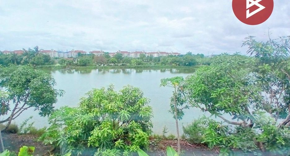 Reihenhaus zum Kauf mit 3 Zimmer in Bang Phli, Samut Prakan