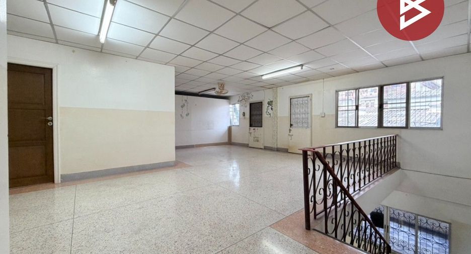 For sale 4 bedrooms townhouse in Rat Burana, Bangkok