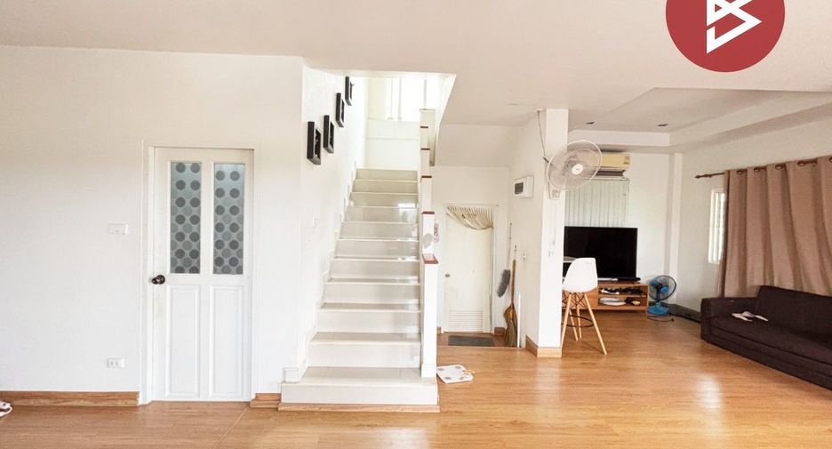 For sale 4 bedrooms house in Nong Chok, Bangkok