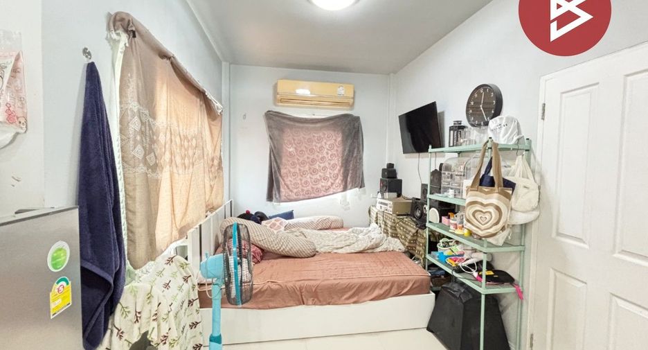 For sale 4 bedrooms house in Nong Chok, Bangkok